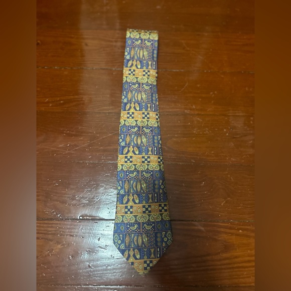 Ties Ties - Picture 8 of 9